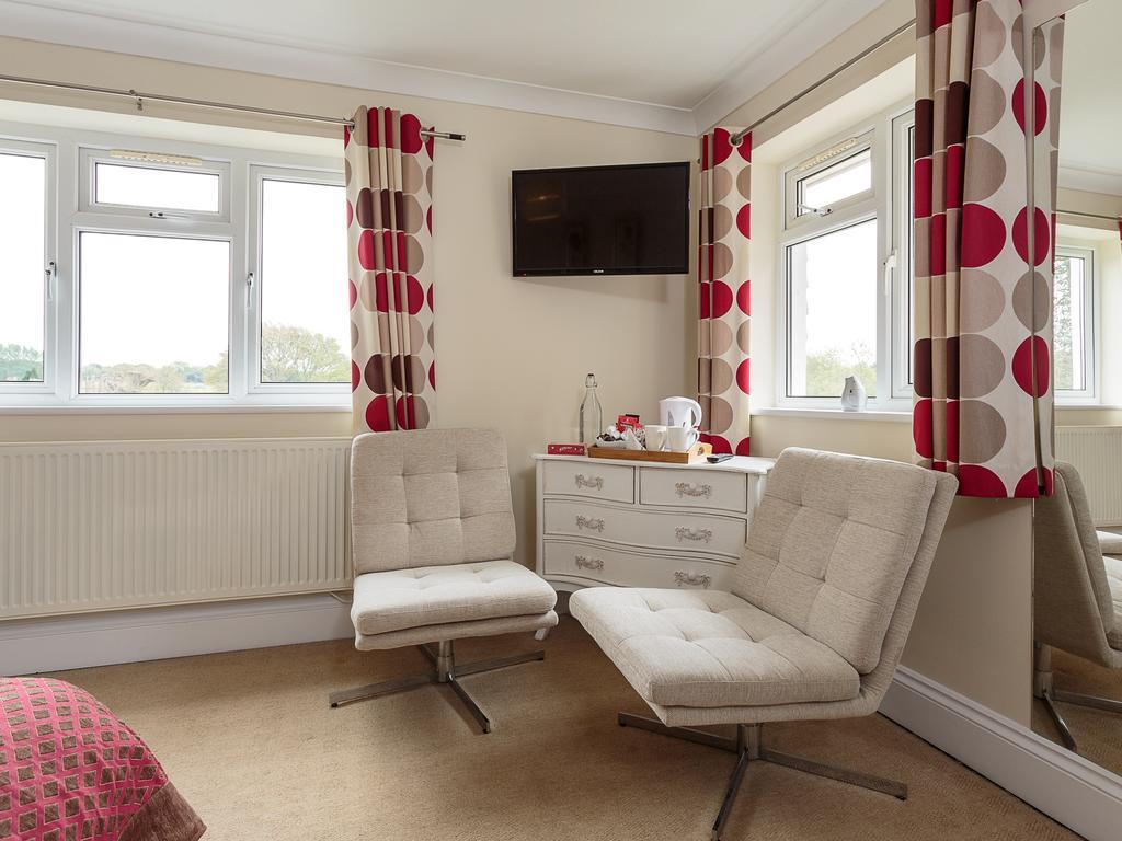 Blackmill Spinney Boutique B&B Chichester Room photo